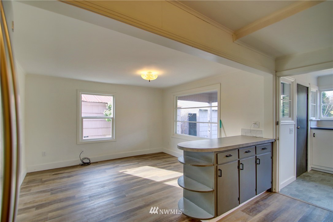 22163 Cook Road Sedro-Woolley, WA 98284 - Photo 12 of 34 Gallery Image 12