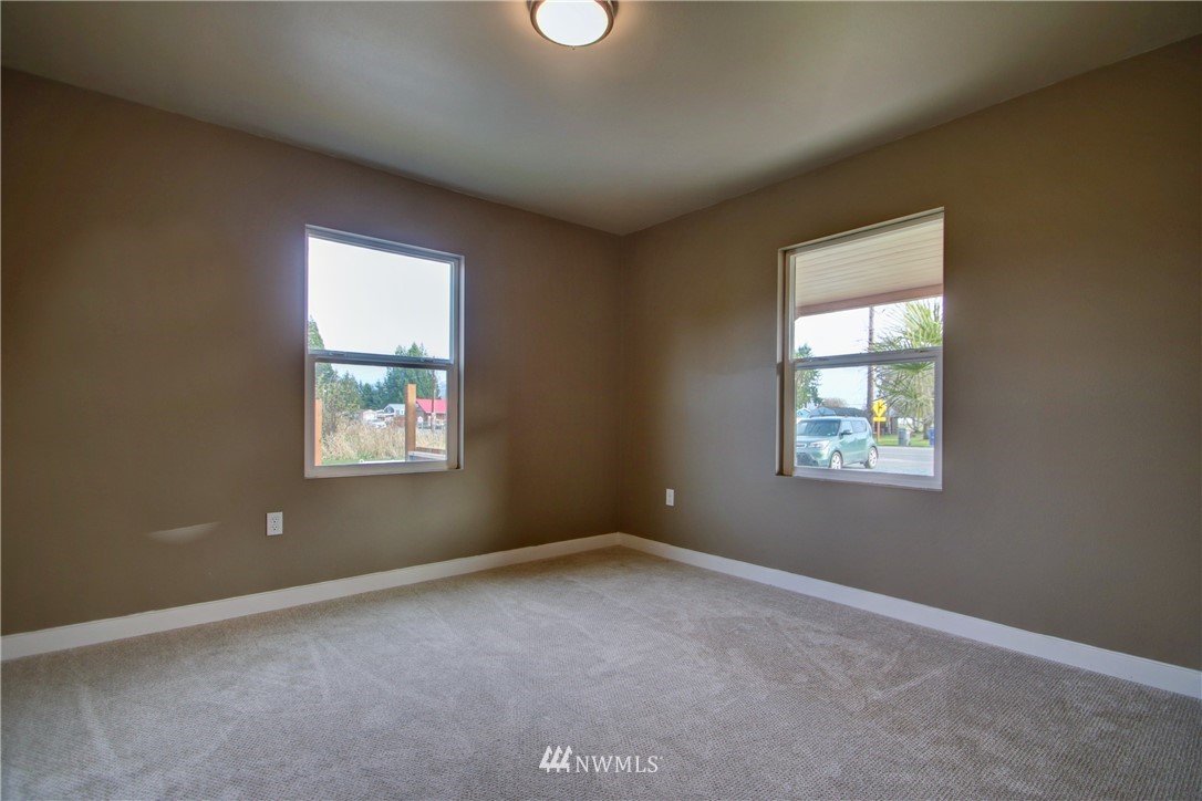 22163 Cook Road Sedro-Woolley, WA 98284 - Photo 16 of 34 Gallery Image 16
