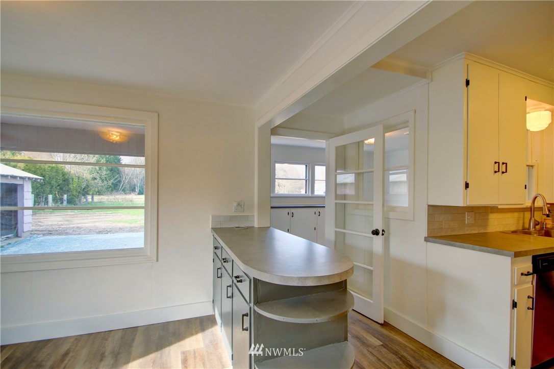 22163 Cook Road Sedro-Woolley, WA 98284 - Photo 10 of 34 Gallery Image 10