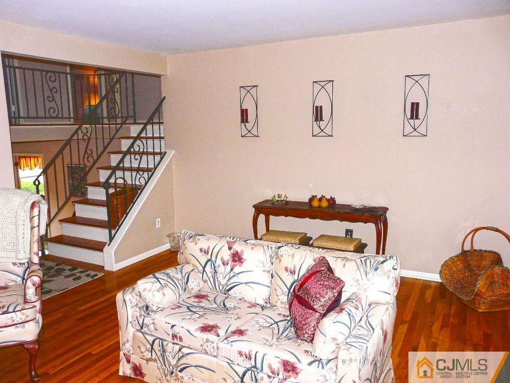 90 Drake Road Somerset, NJ 08873 - Photo 4 of 20 a bedroom with a bed and a dresser