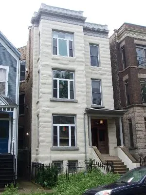 $3,895 | 857 West Newport Avenue, Unit 3, Chicago, IL 60657