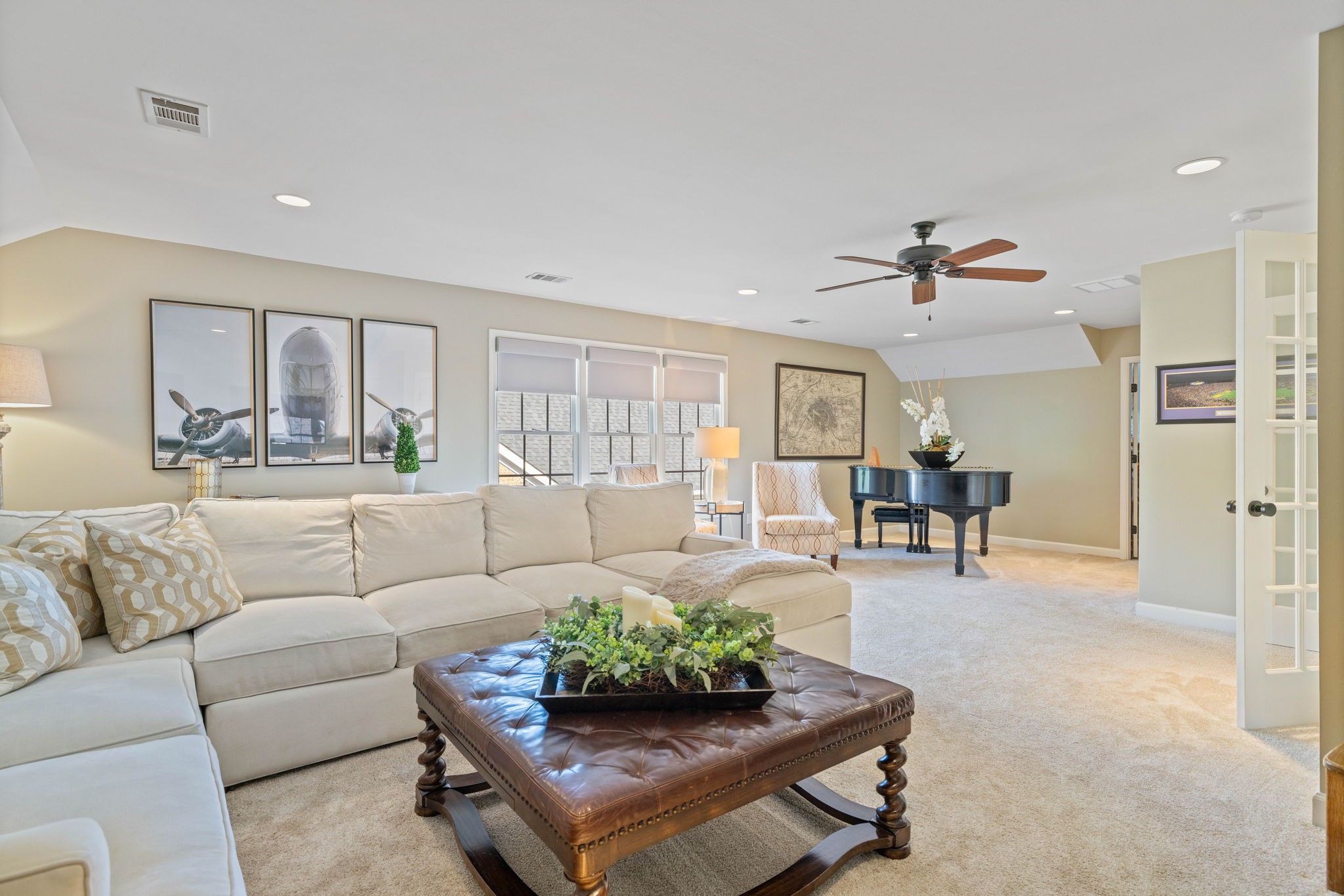 153 Cornerstone Circle Franklin, TN 37064 - Photo 45 of 70 a living room with furniture and kitchen view