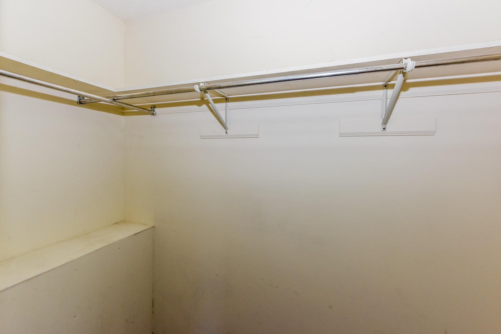 502 Hopewell Road Maryville, TN 37801 - Photo 19 of 29 Master closet