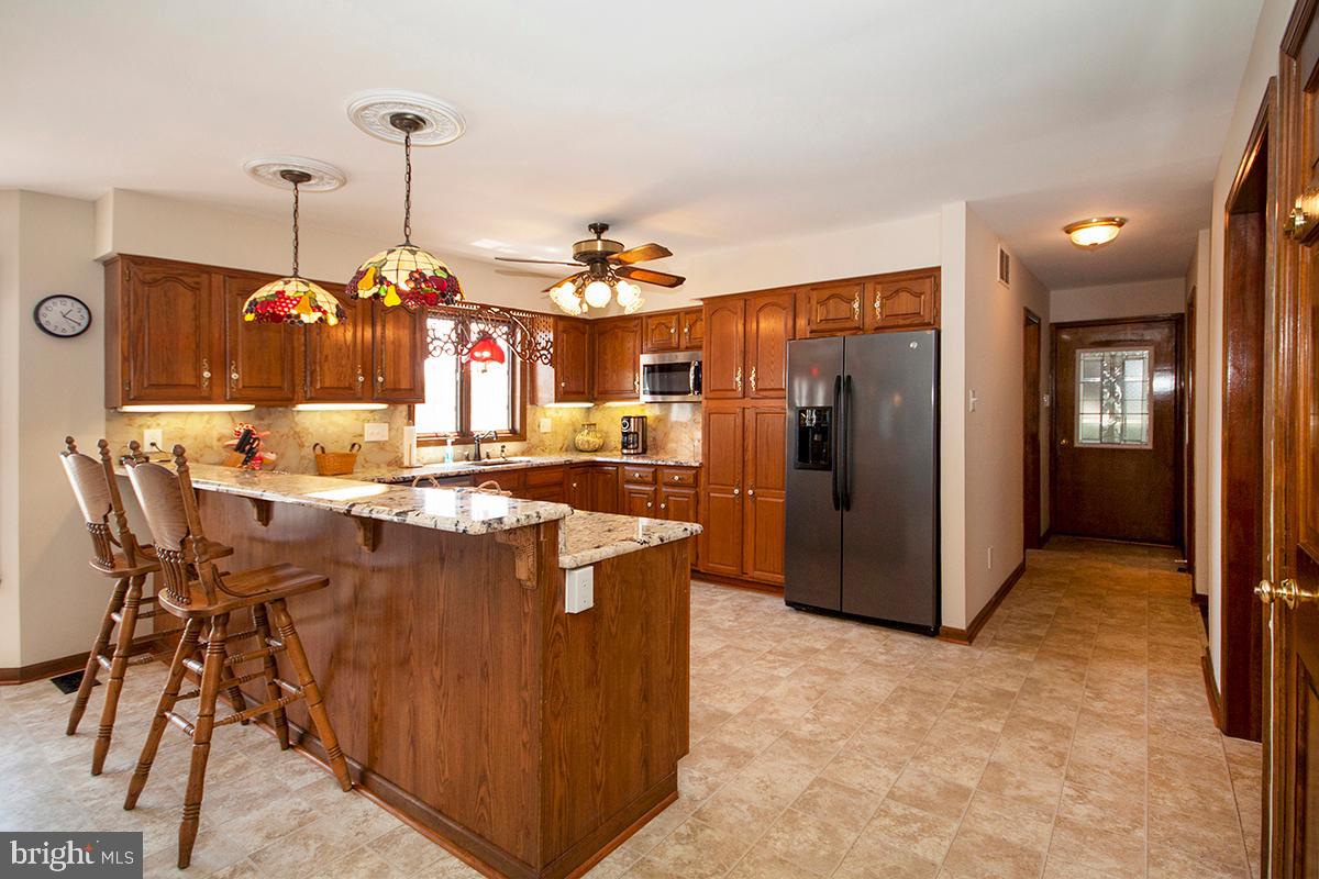 287 Jefferson Road Sewell, NJ 08080 - Photo 11 of 58