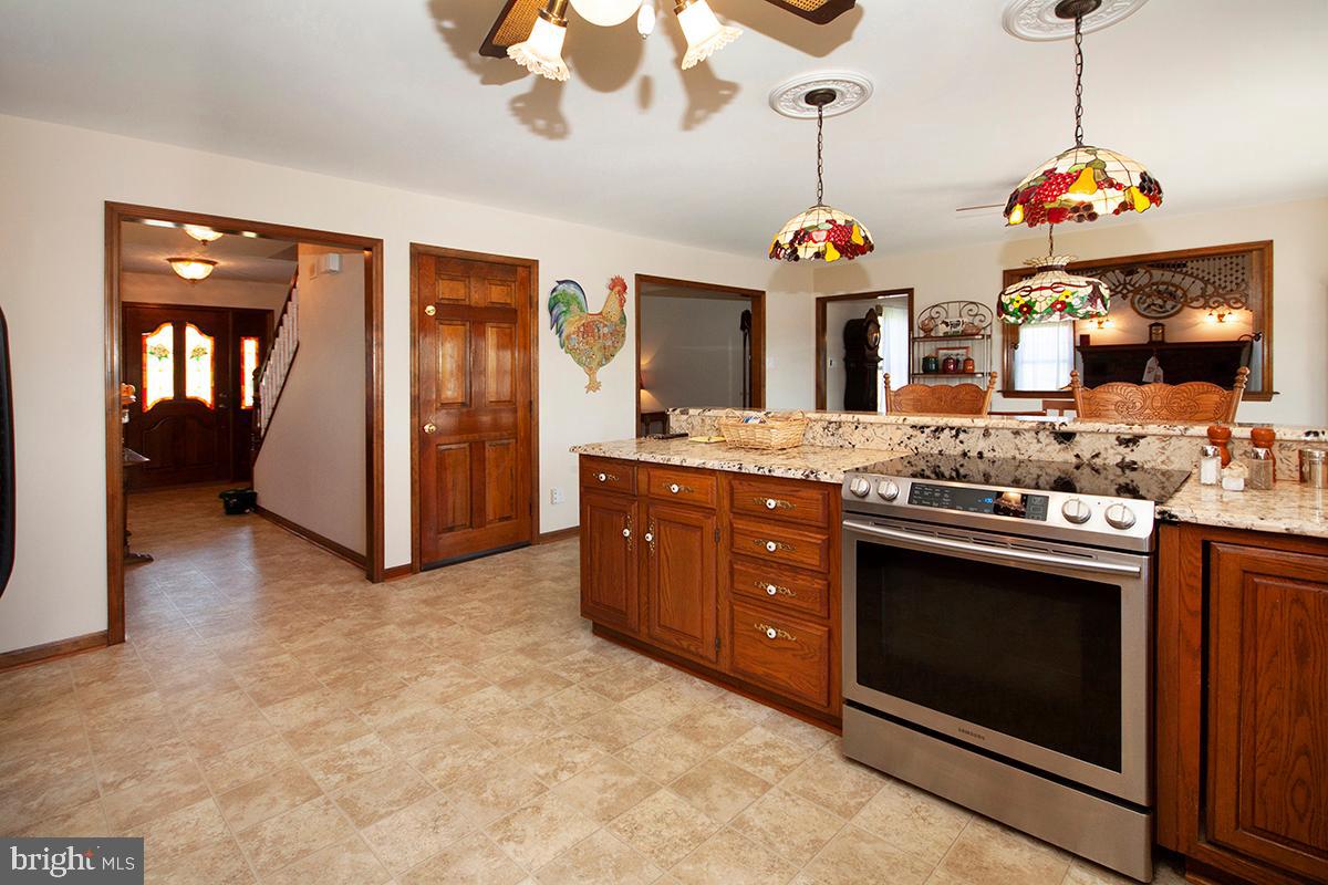 287 Jefferson Road Sewell, NJ 08080 - Photo 13 of 58