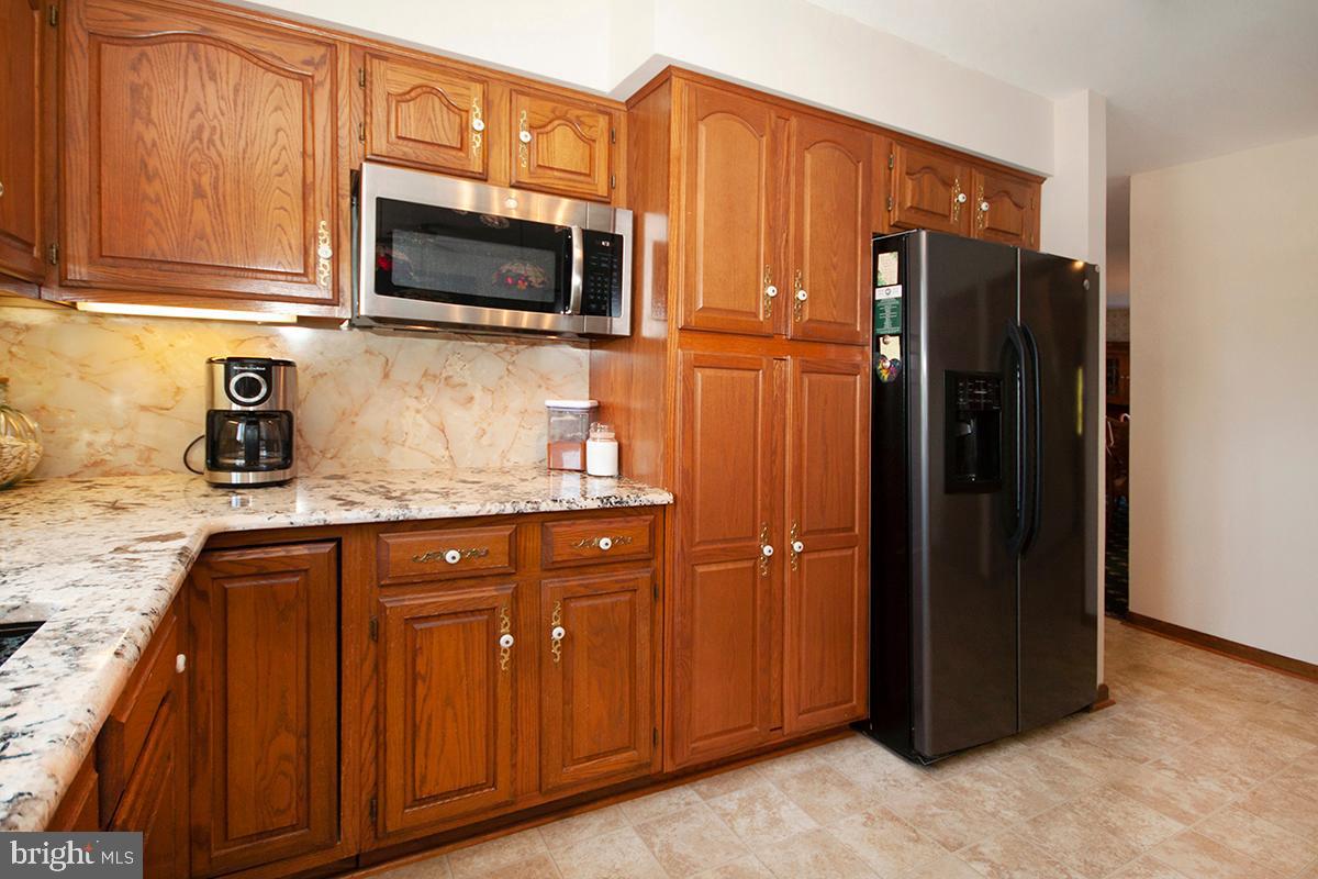 287 Jefferson Road Sewell, NJ 08080 - Photo 15 of 58