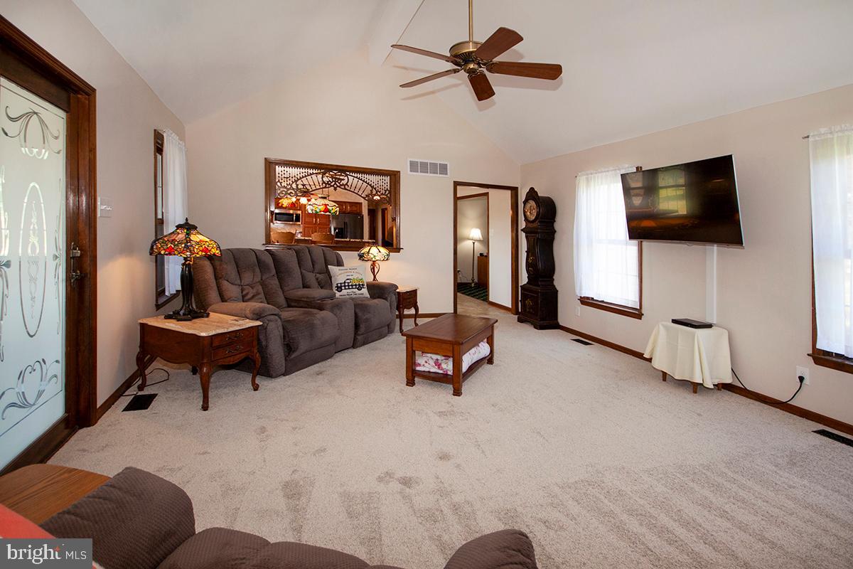 287 Jefferson Road Sewell, NJ 08080 - Photo 19 of 58