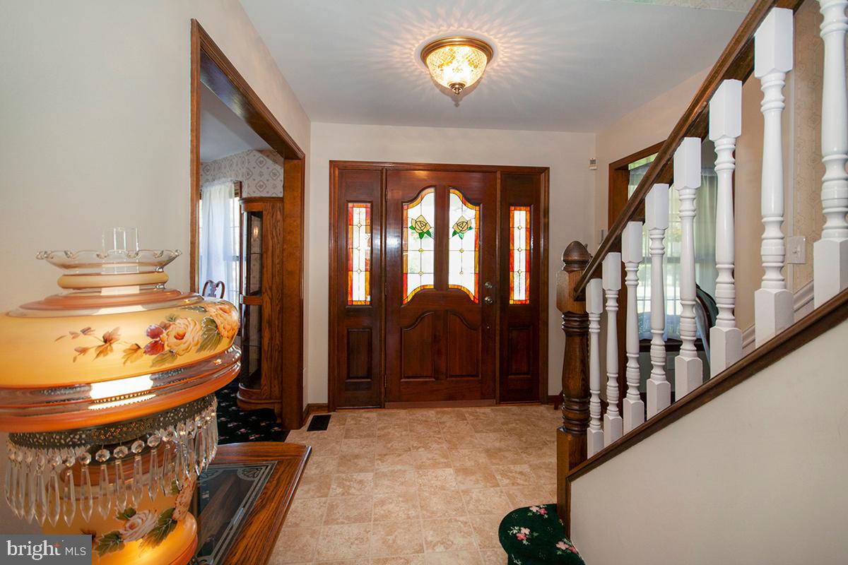 287 Jefferson Road Sewell, NJ 08080 - Photo 3 of 58