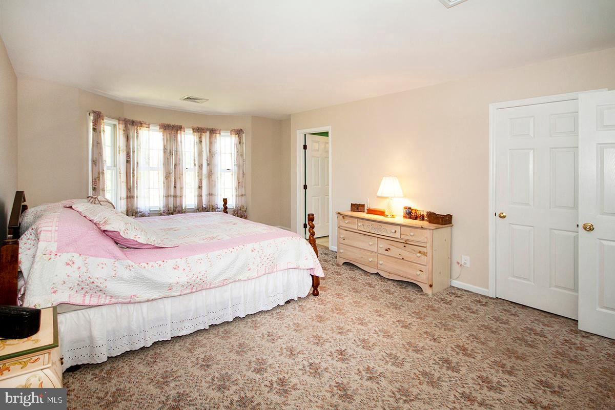 287 Jefferson Road Sewell, NJ 08080 - Photo 23 of 58