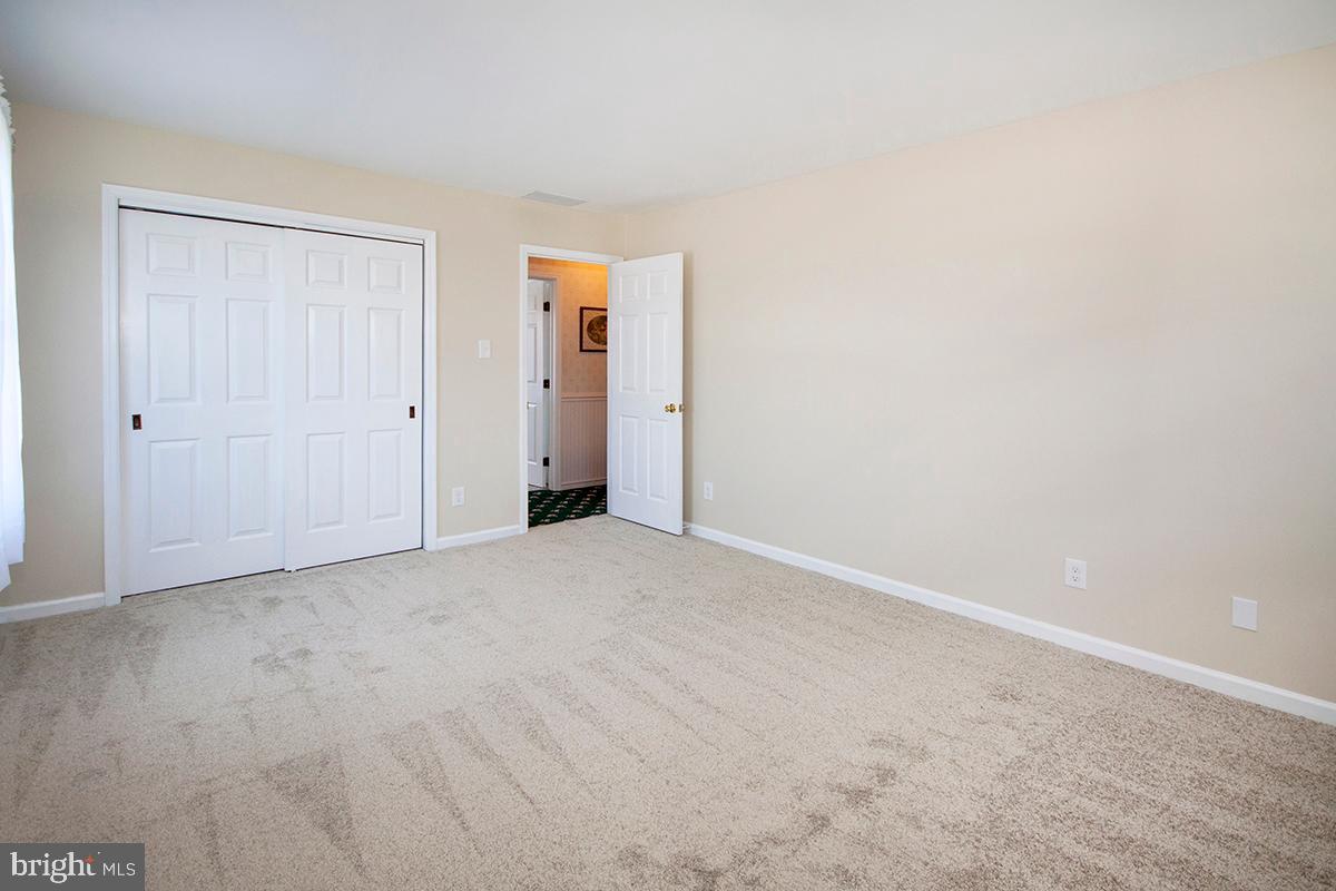 287 Jefferson Road Sewell, NJ 08080 - Photo 34 of 58