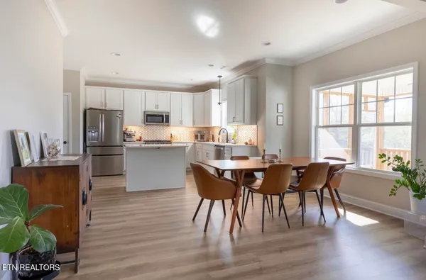 $479,900 | 127 Songberry Street, Oak Ridge, TN 37830