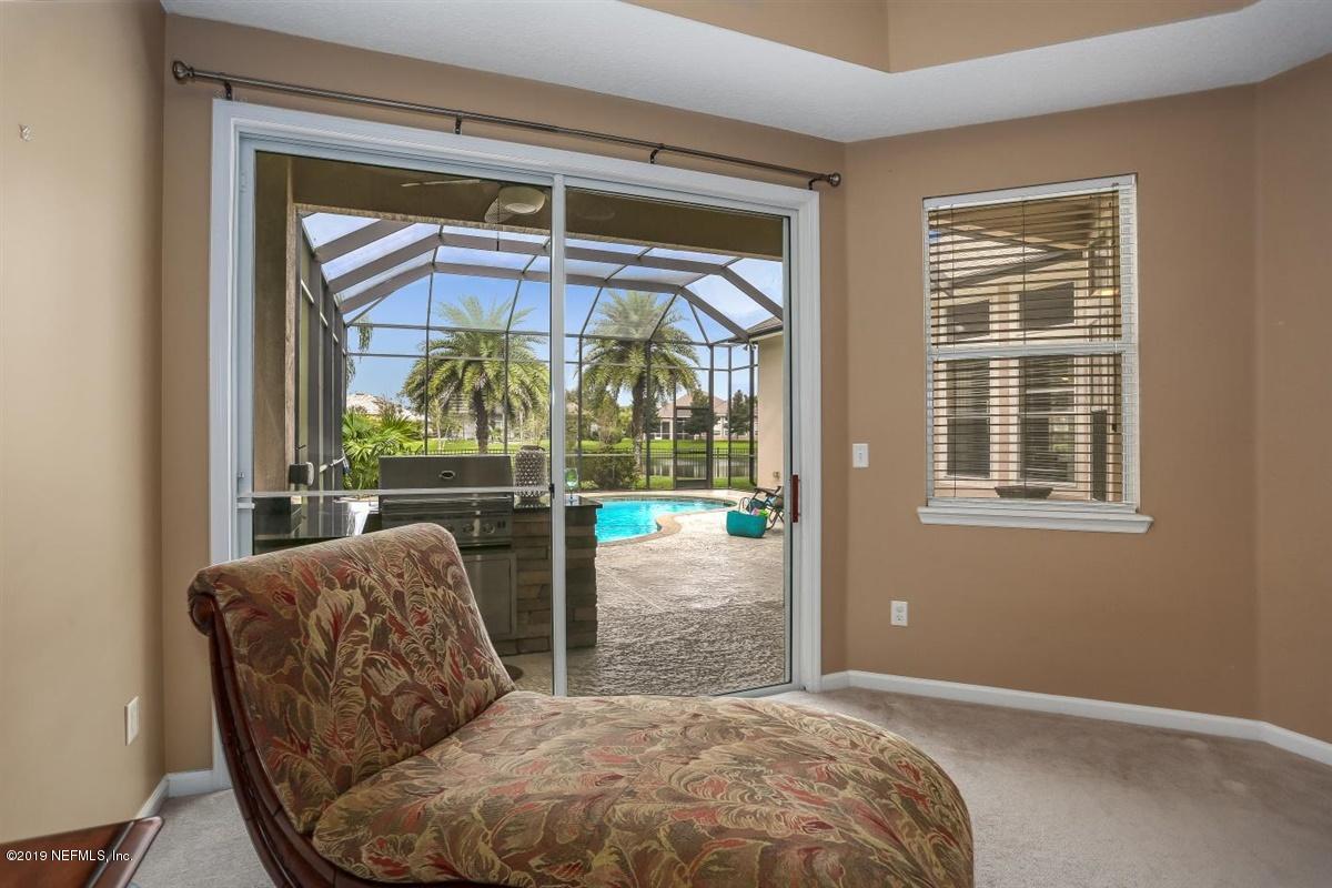 812 Ifield Road St. Augustine, FL 32095 - Photo 14 of 40 20-Master Bedroom