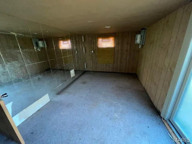 $165,000 | 4461 Rhine Drive, Florissant, MO 63033