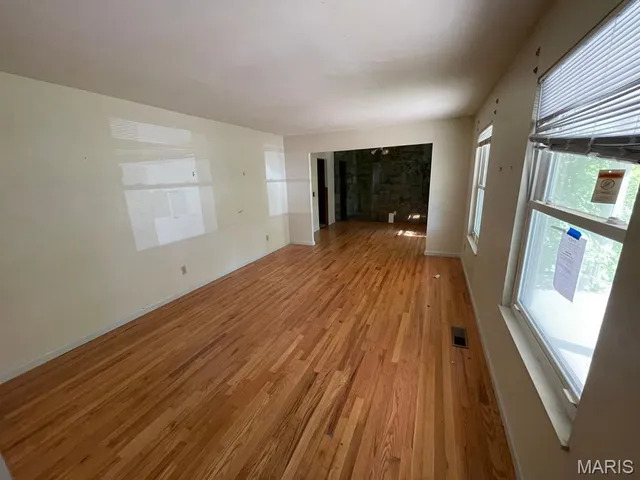 $165,000 | 4461 Rhine Drive, Florissant, MO 63033