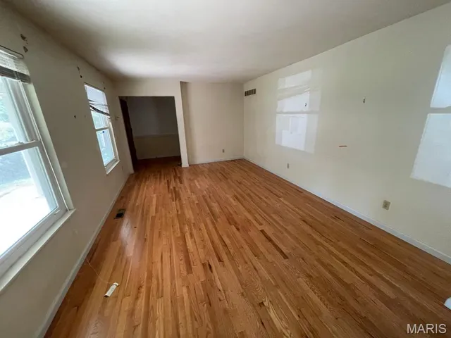 $165,000 | 4461 Rhine Drive, Florissant, MO 63033