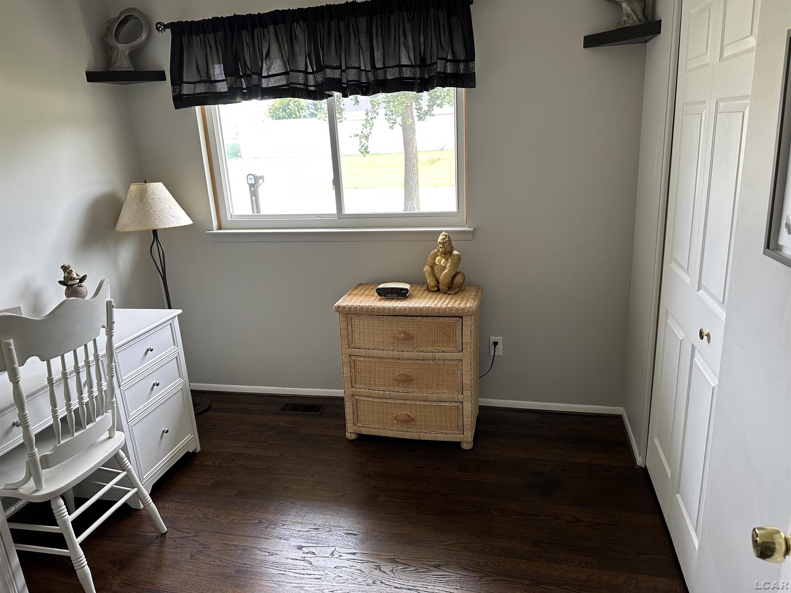 25468 Reeck Road Woodhaven, MI 48183 - Photo 22 of 49
