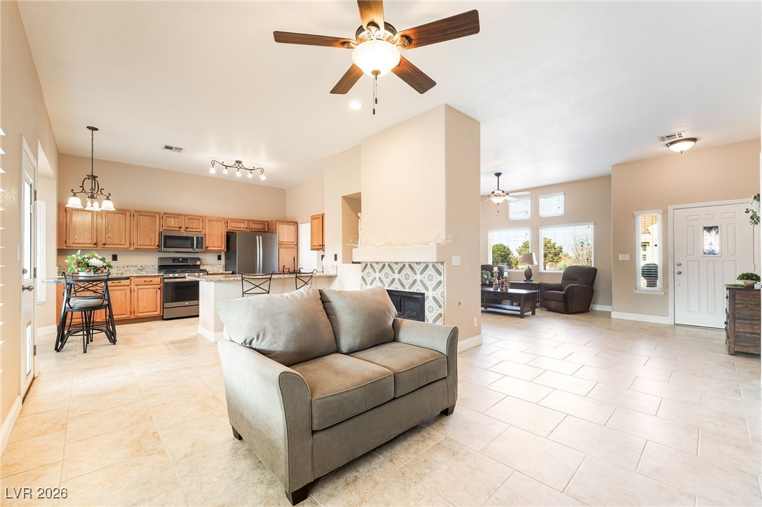 1748 Stagecoach Drive Henderson, NV 89014 - Photo 20 of 64