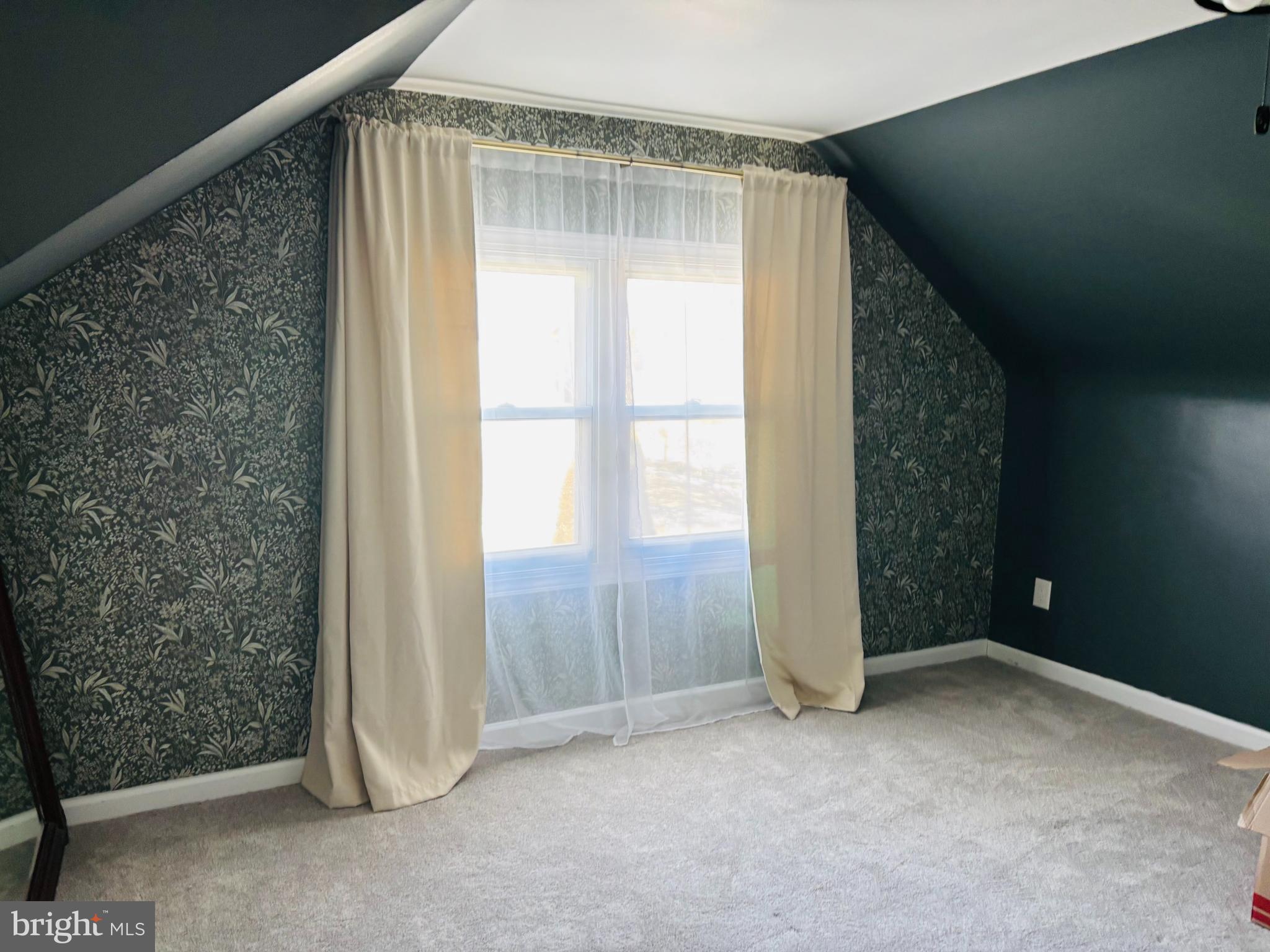 240 Upland Road Brookhaven, PA 19015 - Photo 17 of 25