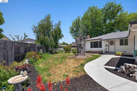 $999,000 | 36740 Theta Court, Fremont, CA 94536