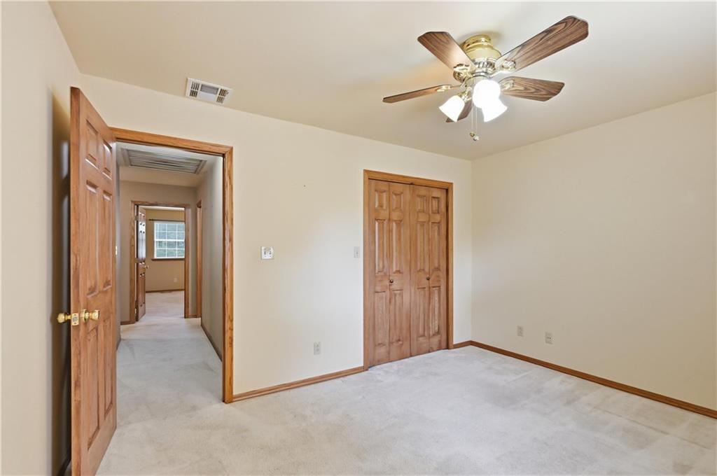 136 Westfield Road Pittsburg, KS 66762 - Photo 33 of 54 Gallery Image 33