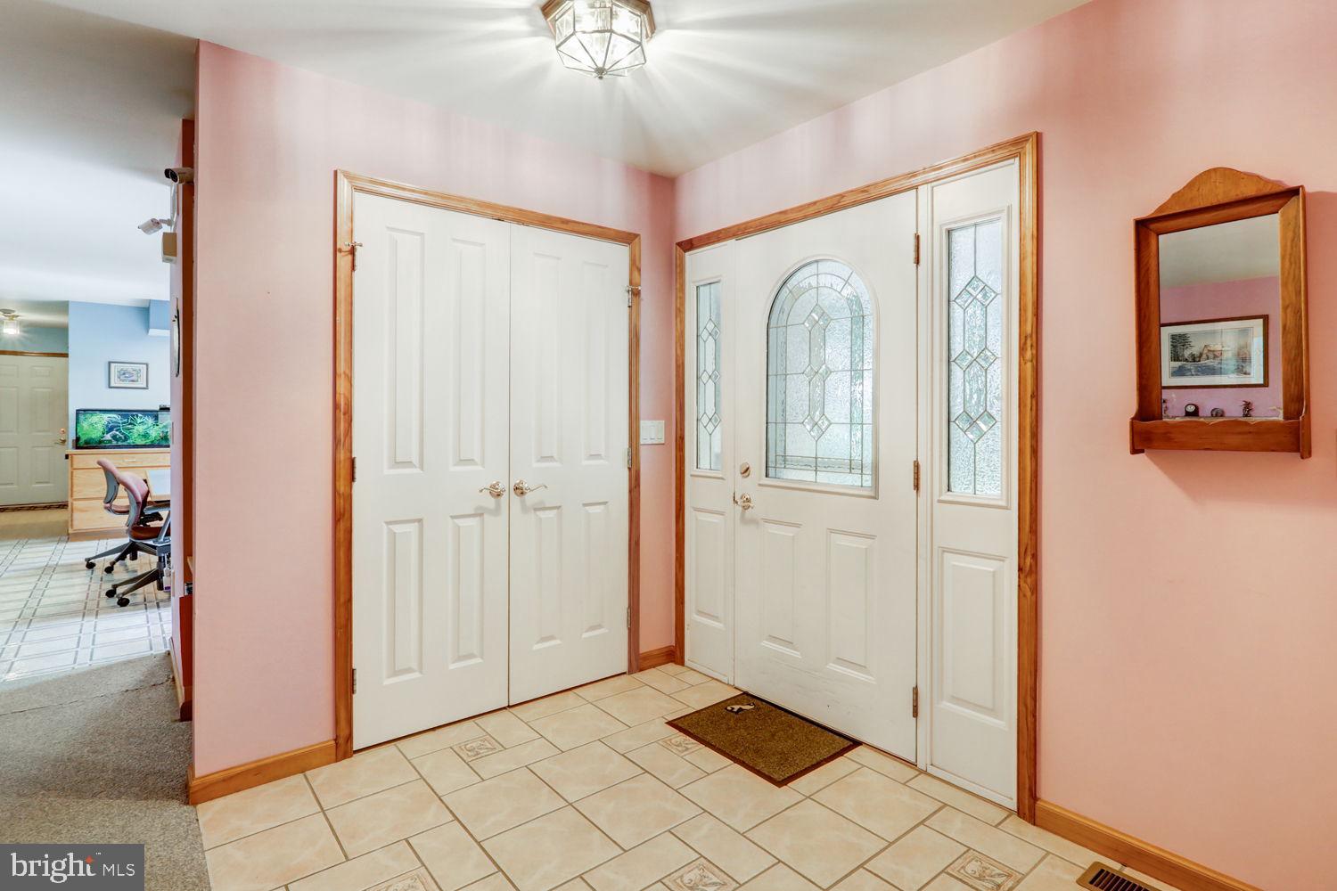 10 Grow Road Honey Brook, PA 19344 - Photo 7 of 59 Foyer