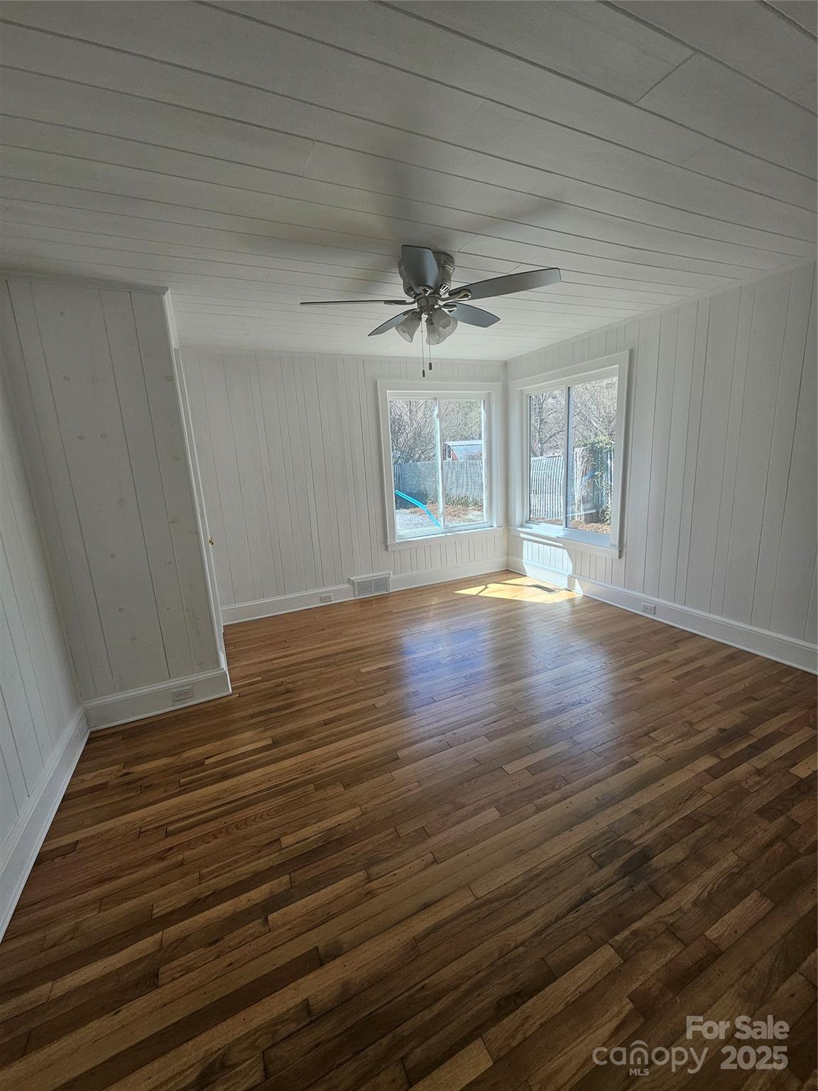 634 Rutherford Road Marion, NC 28752 - Photo 17 of 28