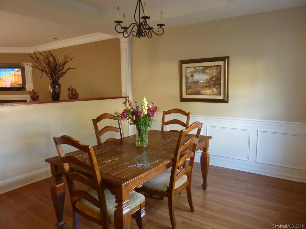 11615 Ruth Polk Court Charlotte, NC 28269 - Photo 2 of 12