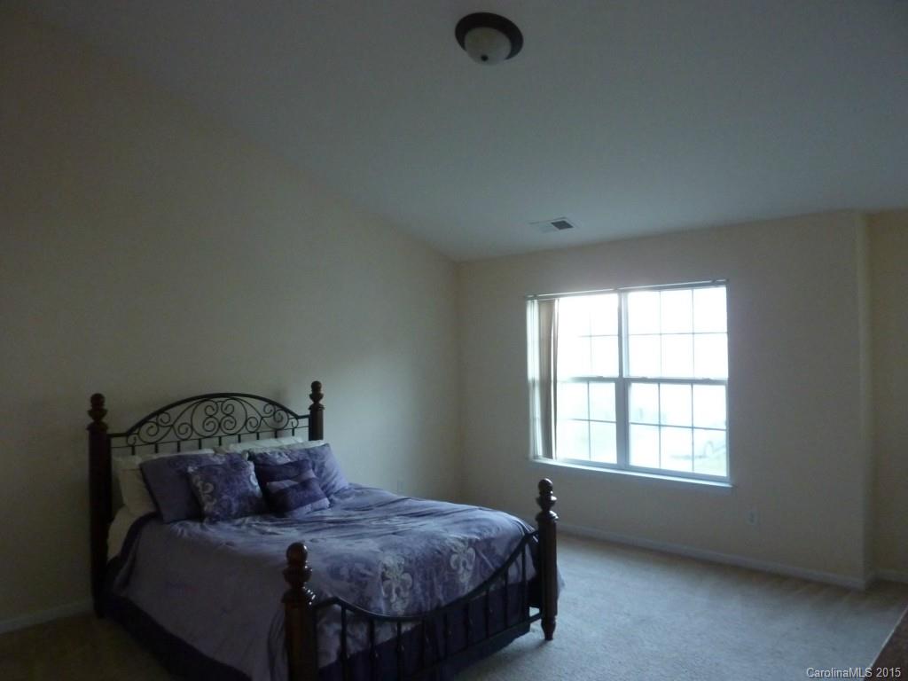11615 Ruth Polk Court Charlotte, NC 28269 - Photo 6 of 12