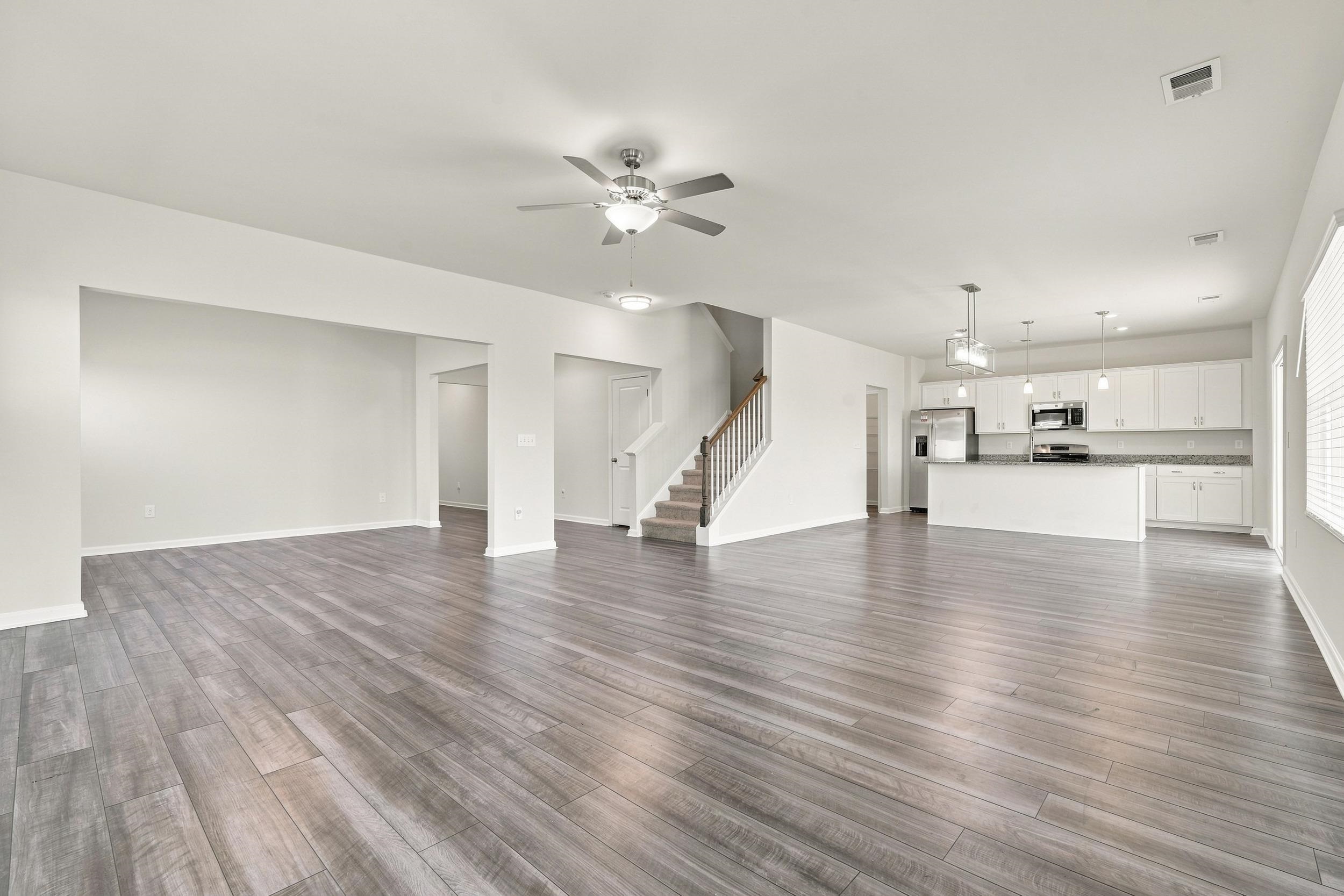 924 St Albans Loop Conway, SC 29526 - Photo 6 of 59 Gallery Image 6