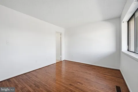 $465,000 | 1049 Michigan Avenue Northeast, Unit 1049, Washington, DC 20017