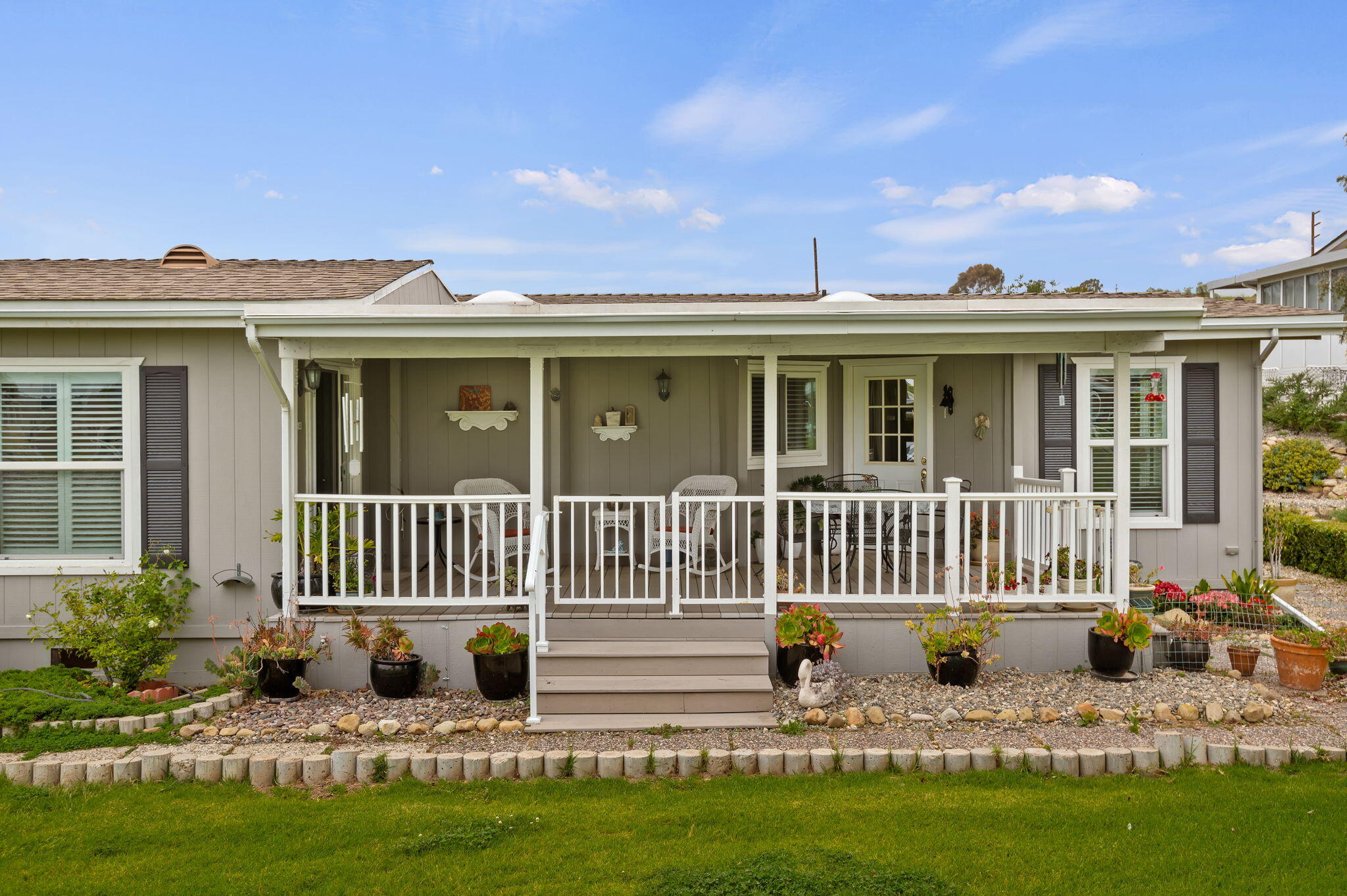 340 Old Mill Road, Unit 231 Santa Barbara, CA 93110 - Photo 16 of 20 23-web-or-mls-23 - Patio