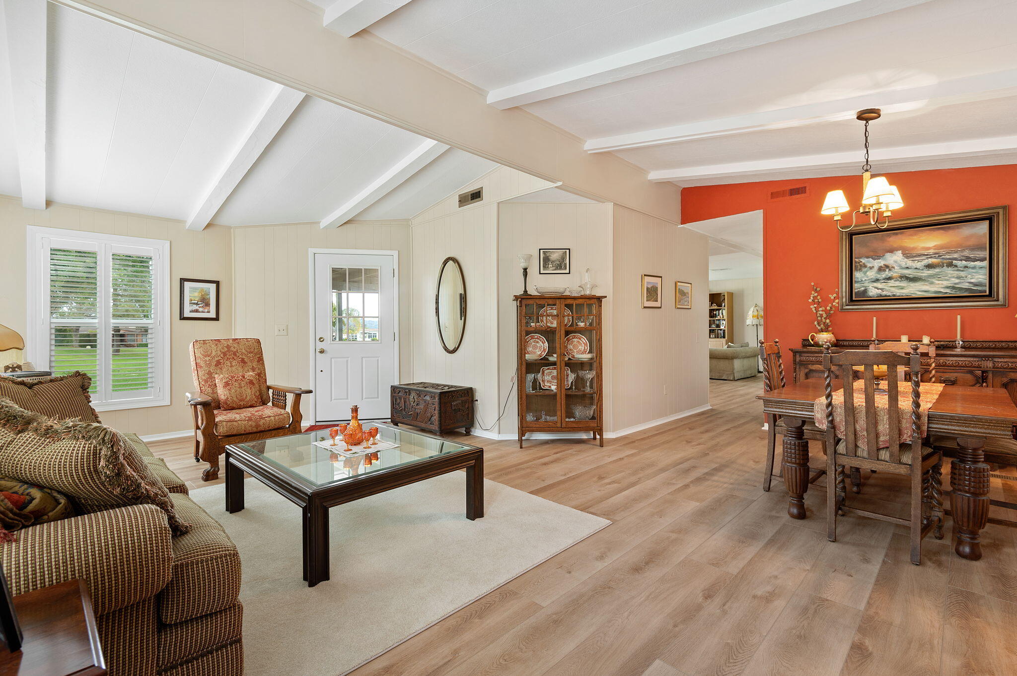 340 Old Mill Road, Unit 231 Santa Barbara, CA 93110 - Photo 3 of 20 4-web-or-mls-04 - Living Room