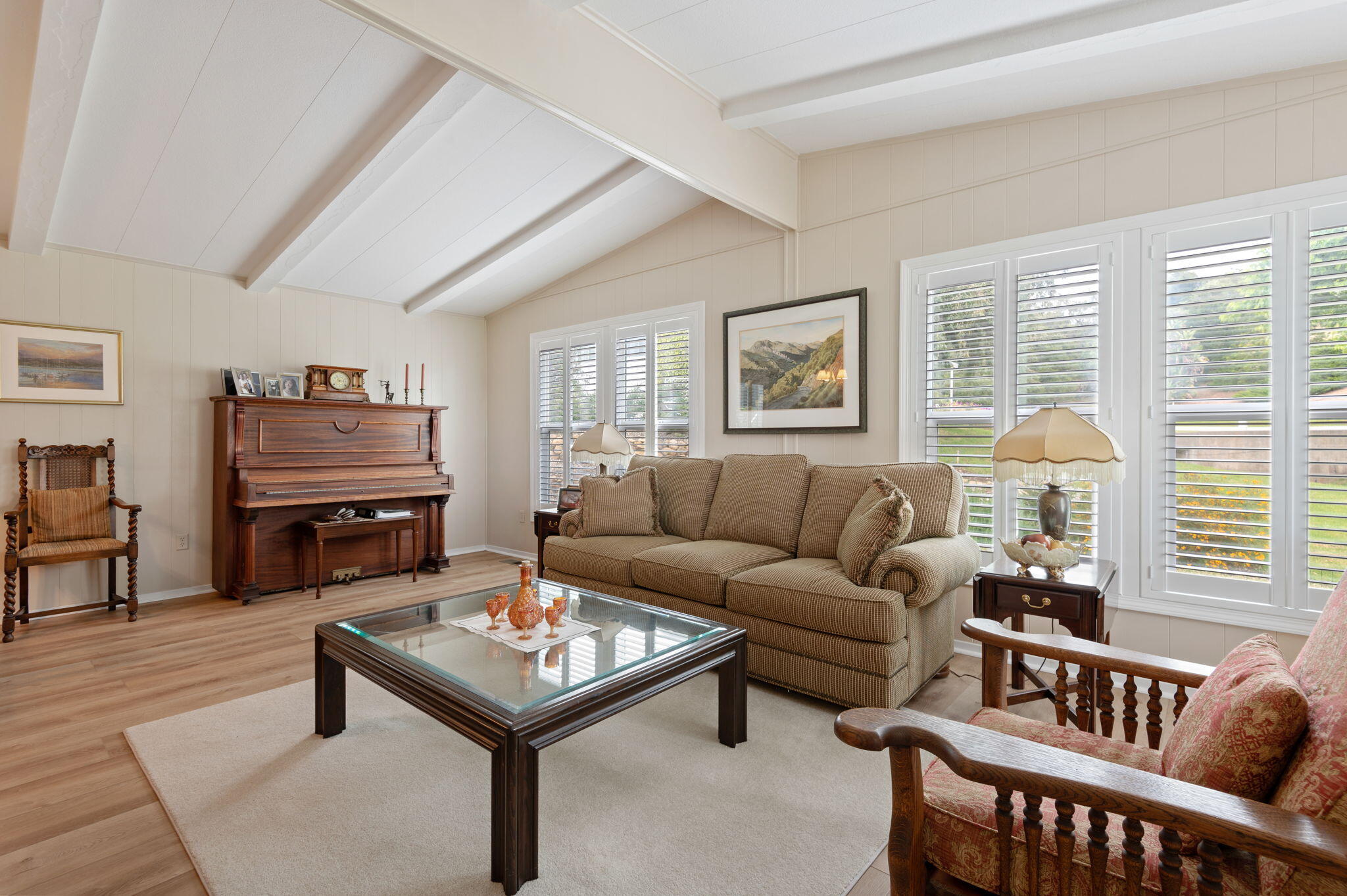 340 Old Mill Road, Unit 231 Santa Barbara, CA 93110 - Photo 4 of 20 5-web-or-mls-05 - Living Room