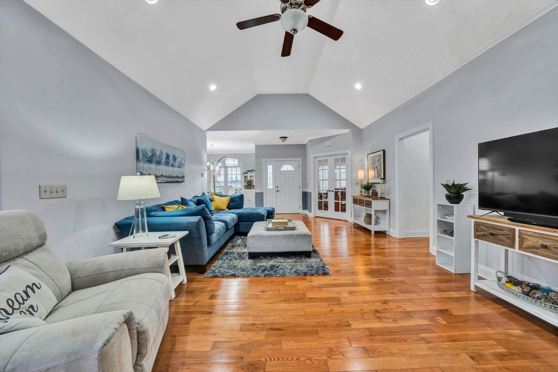 70 Cahas Summit Road Boones Mill, VA 24065 - Photo 11 of 48 Great Room