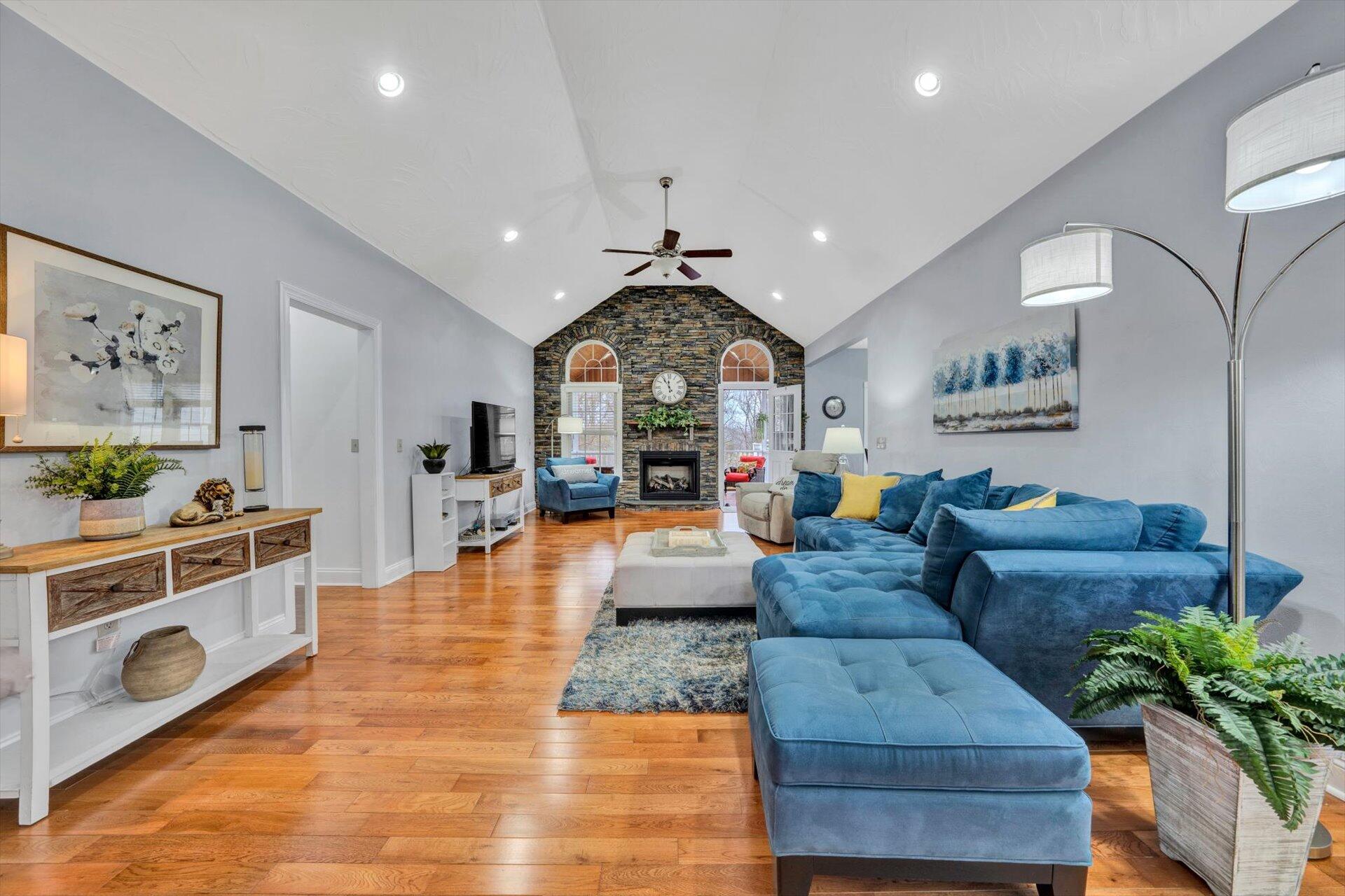 70 Cahas Summit Road Boones Mill, VA 24065 - Photo 13 of 48 Great Room