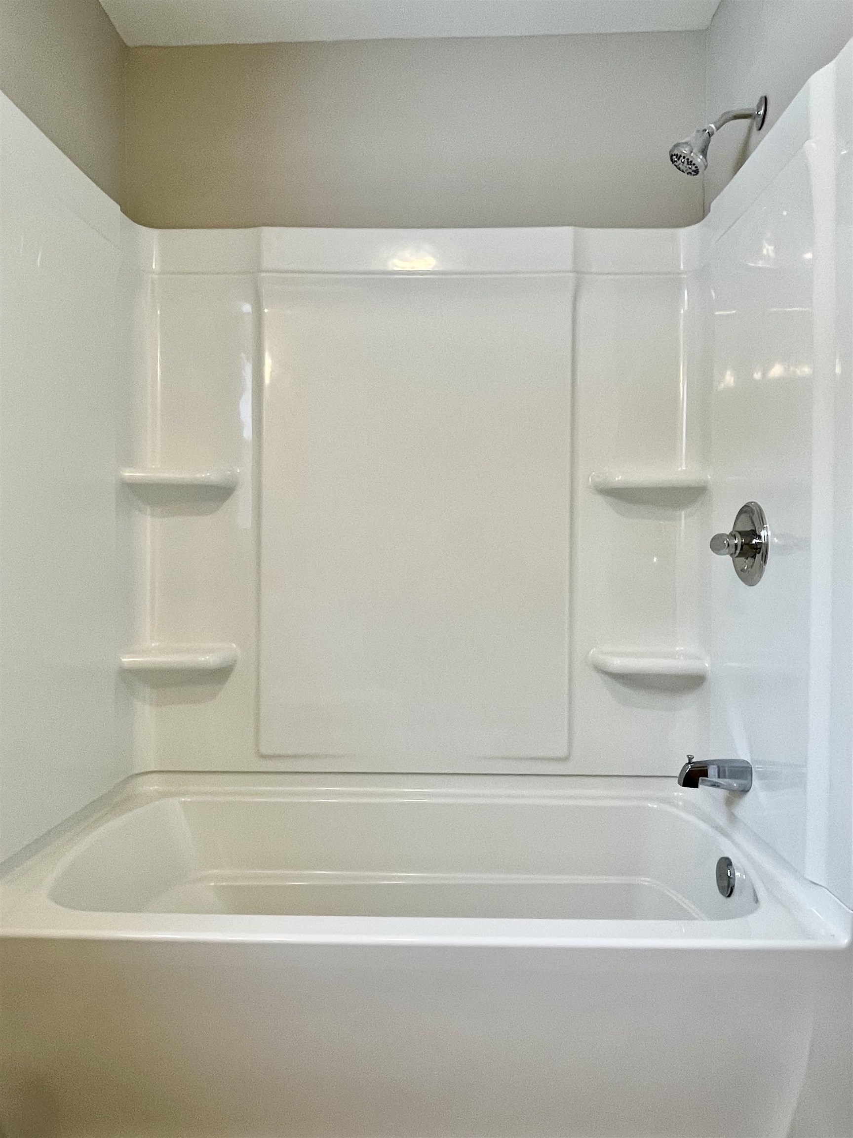 54 High Street Epping, NH 03042 - Photo 15 of 23 Gallery Image 15