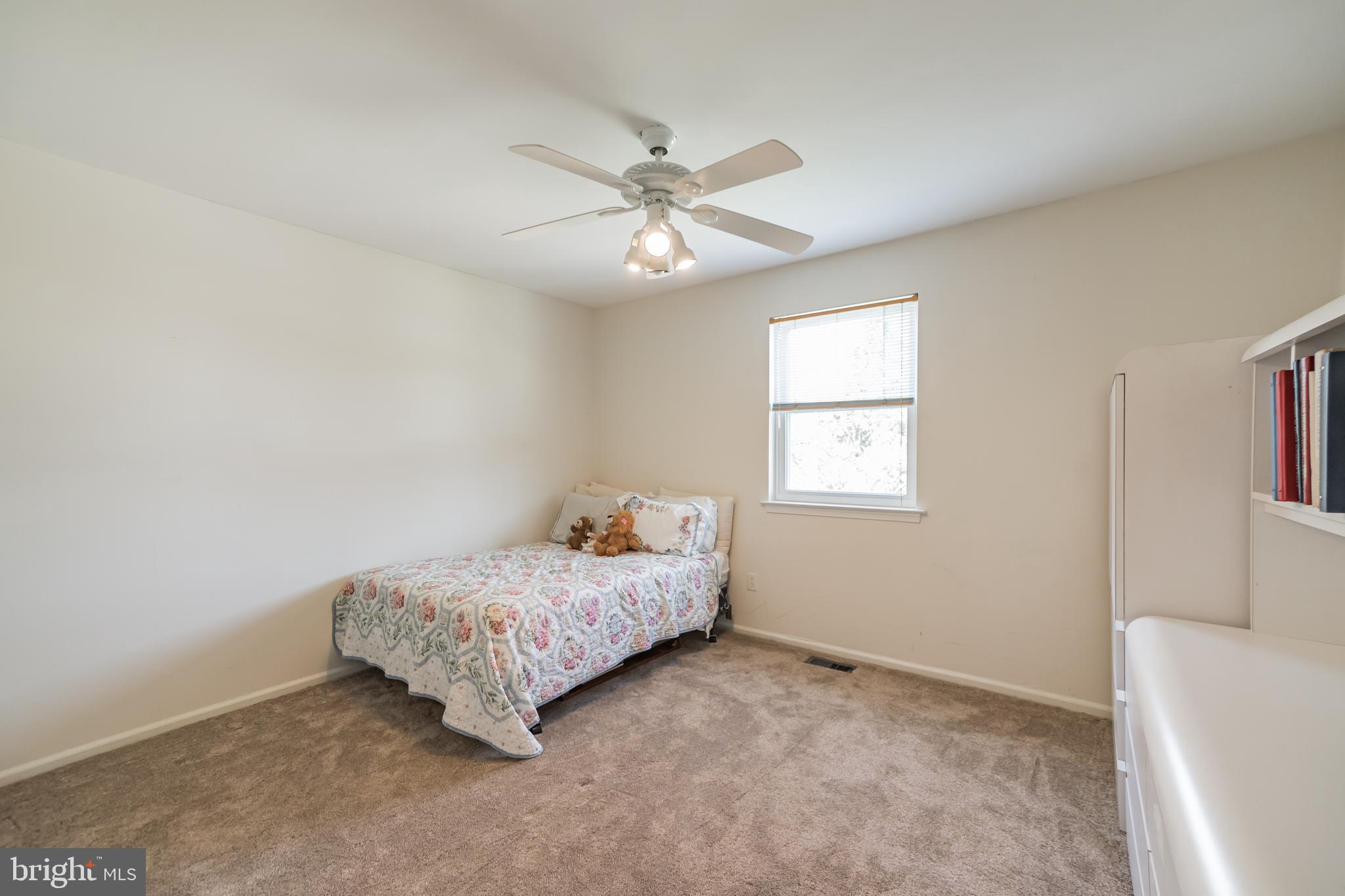 7703 Oak Lane Road Cheltenham, PA 19012 - Photo 28 of 42 2nd Bedroom