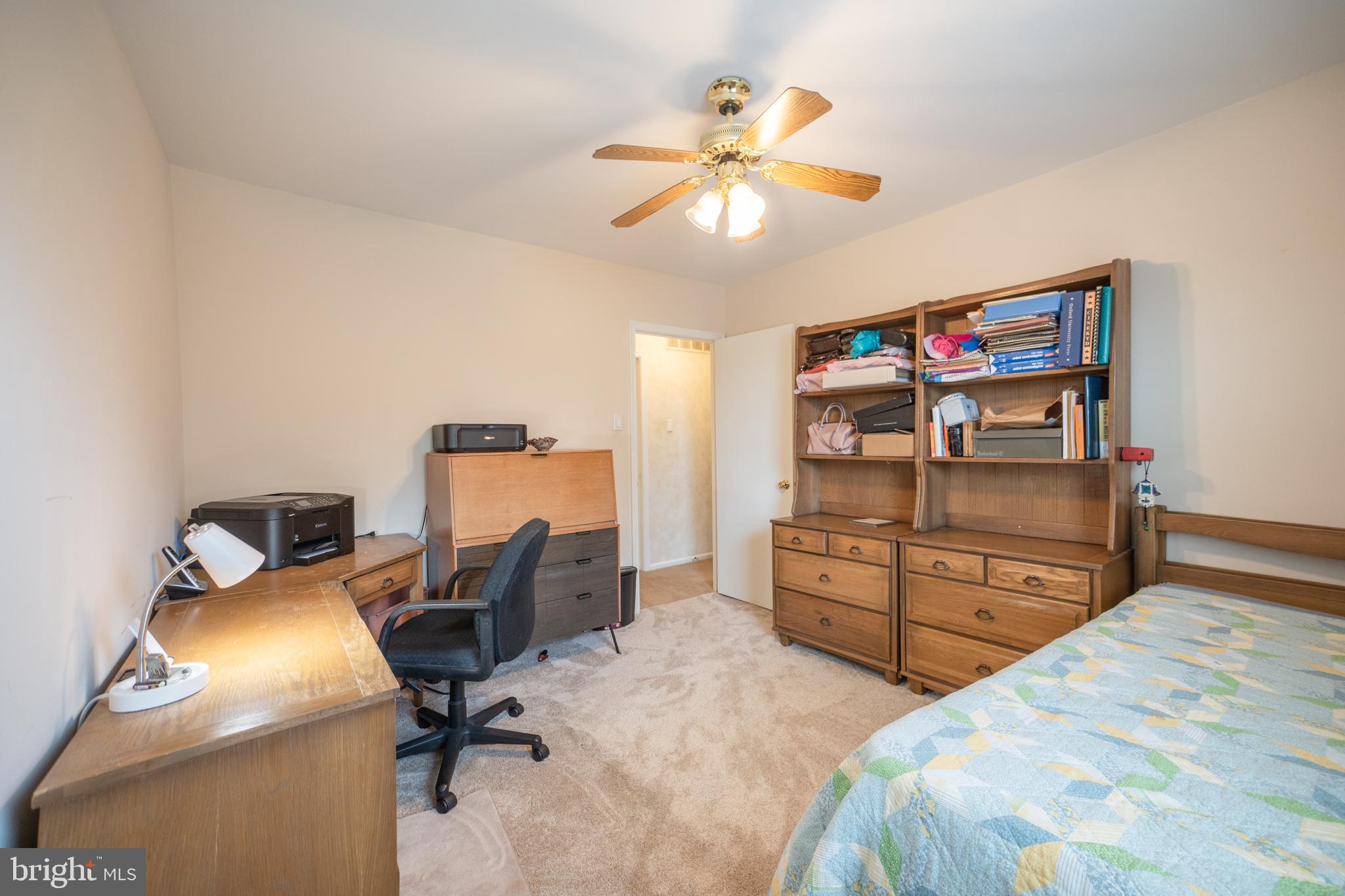 7703 Oak Lane Road Cheltenham, PA 19012 - Photo 31 of 42 middle bedroom