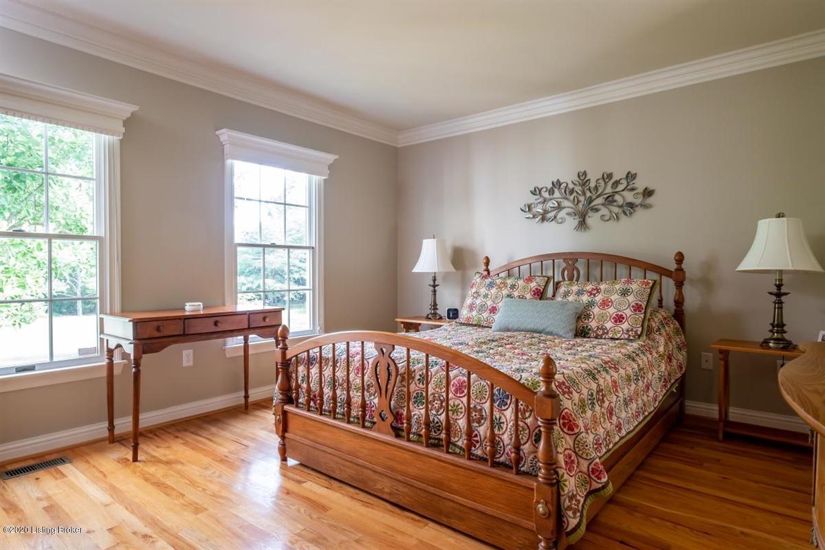 10002 Fairmount Road Louisville, KY 40291 - Photo 23 of 71 23-Full-22