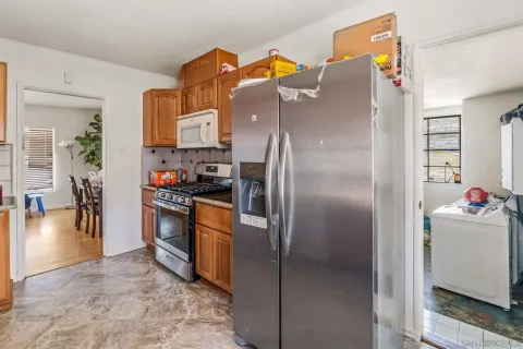 $899,000 | 228 East 15th Avenue, Escondido, CA 92025