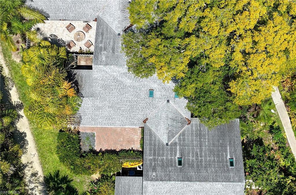 1325 Solana Road, Unit K3 Naples, FL 34103 - Photo 29 of 36