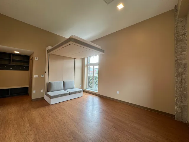 $1,699 | 83 Hanover Street, Unit 409, Manchester, NH 03101