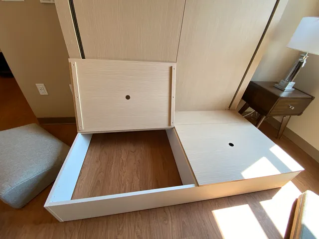 $1,699 | 83 Hanover Street, Unit 409, Manchester, NH 03101