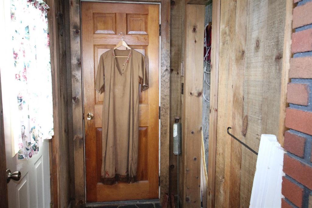 236 Ridge Road Robbinston, ME 04671 - Photo 4 of 24 Mud room