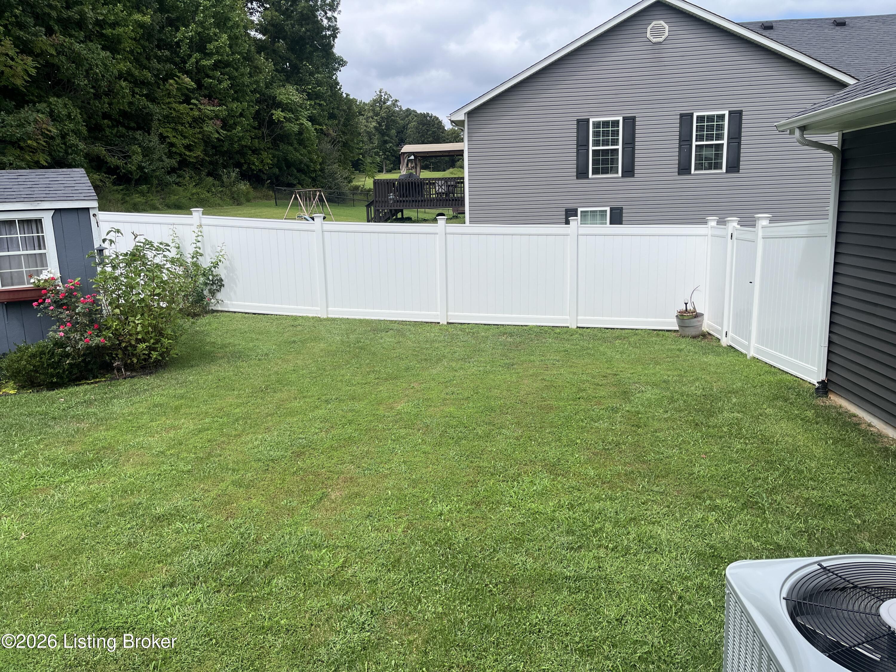 111 Persimmon Ridge Radcliff, KY 40160 - Photo 21 of 22 IMG_2882