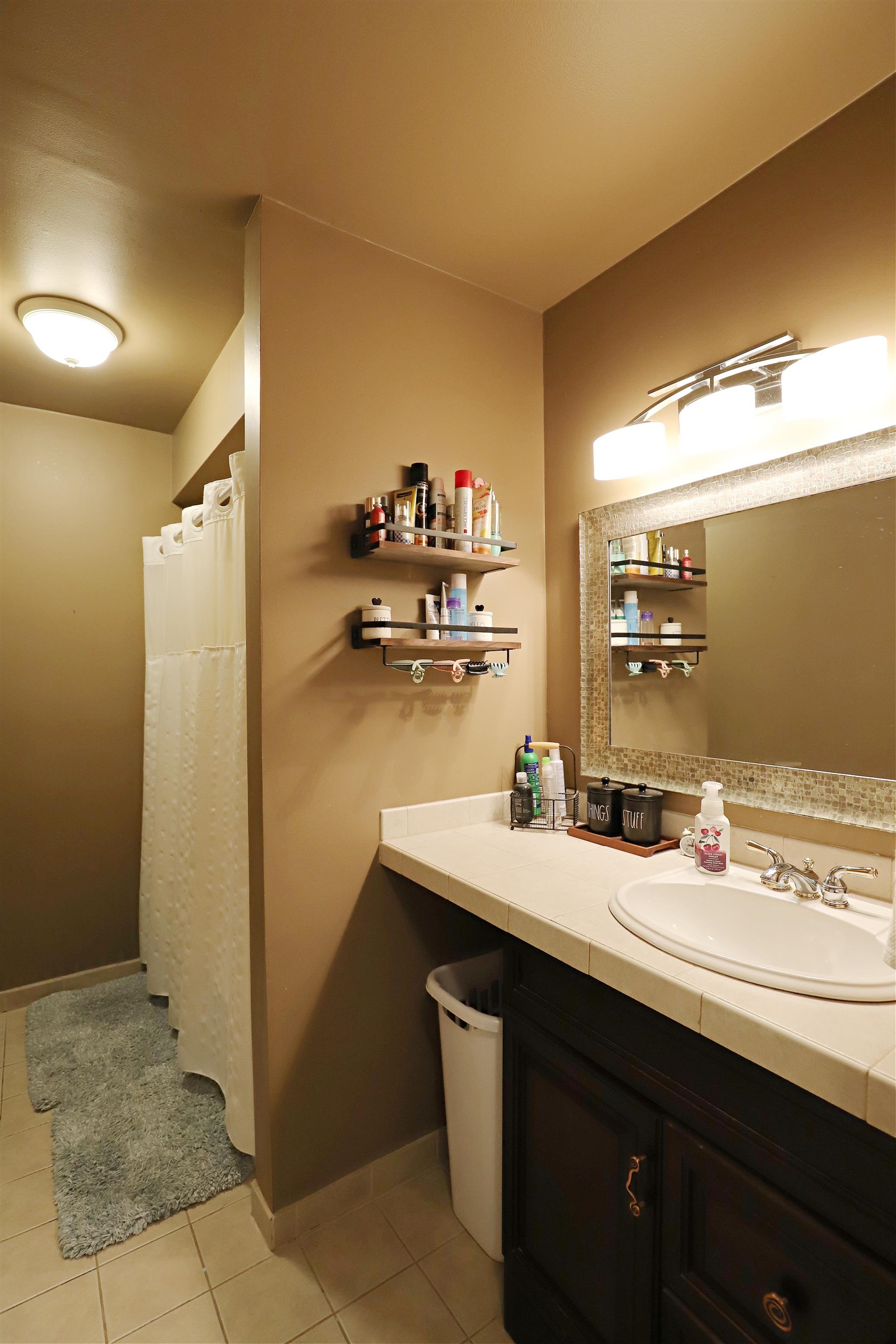 7571 East River Road Flushing, MI 48433 - Photo 20 of 37