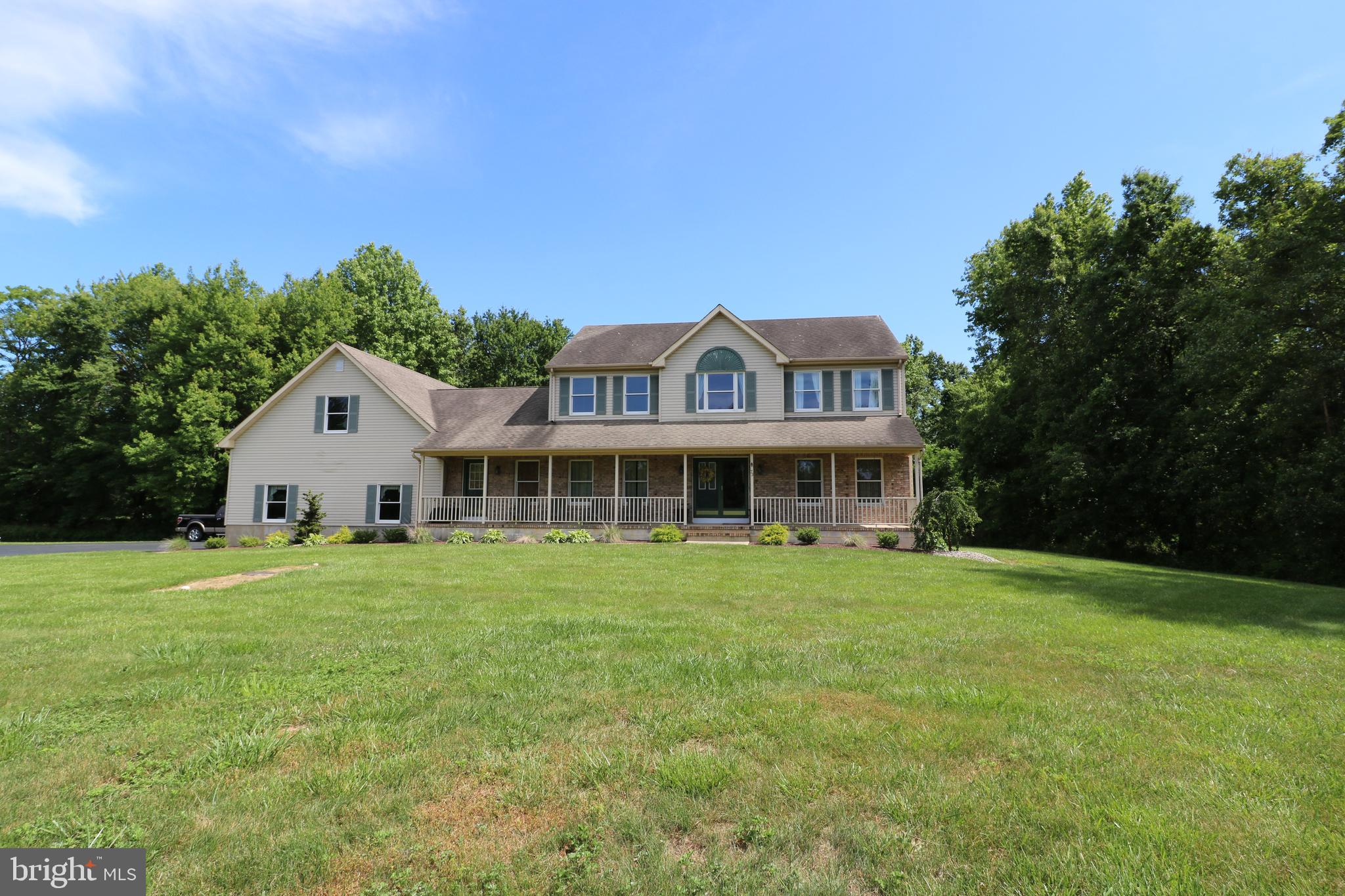 73 Ellisdale Road Allentown, NJ 08501 - Photo 3 of 49