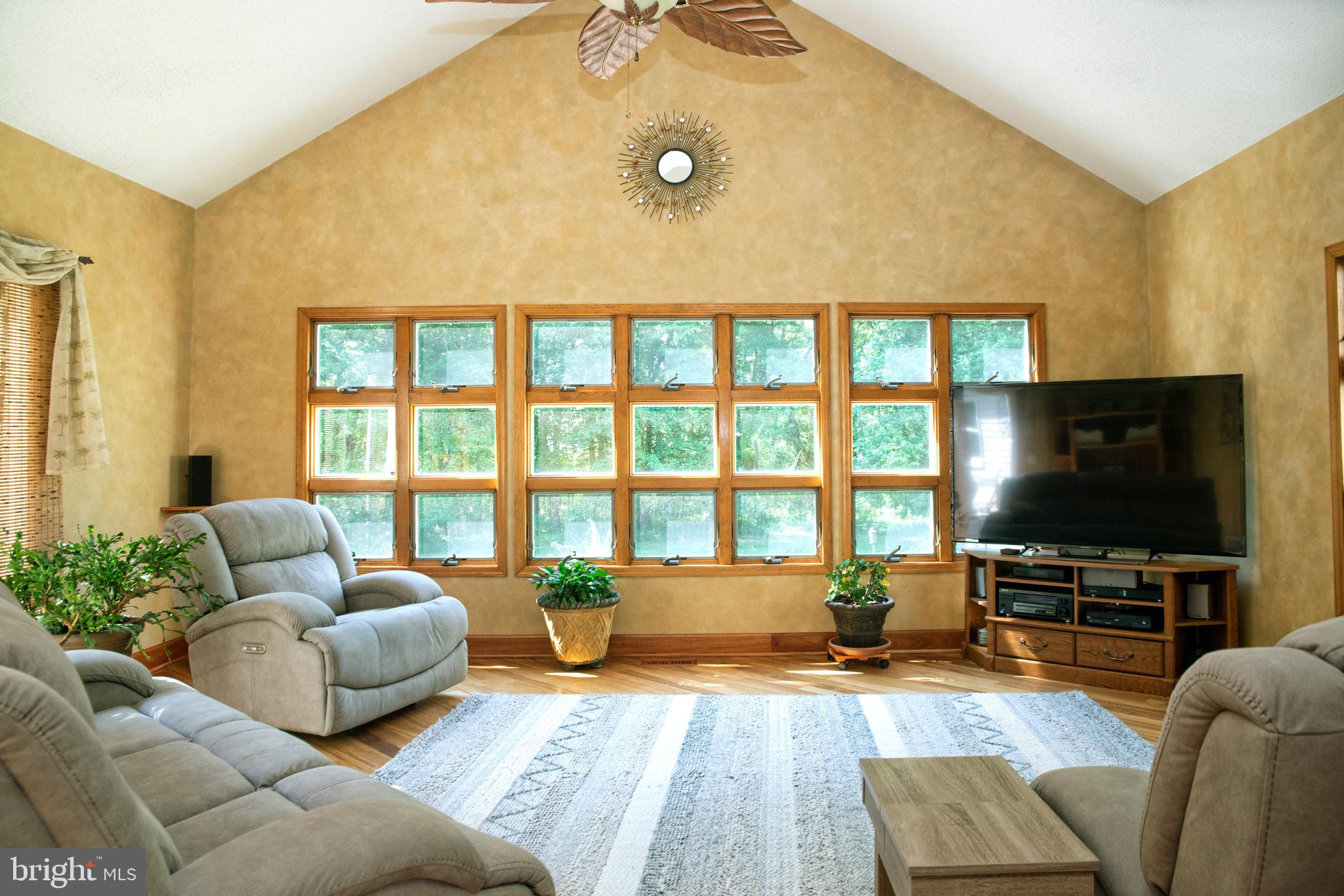 73 Ellisdale Road Allentown, NJ 08501 - Photo 27 of 49 Great Room with sliding glass door to Deck.