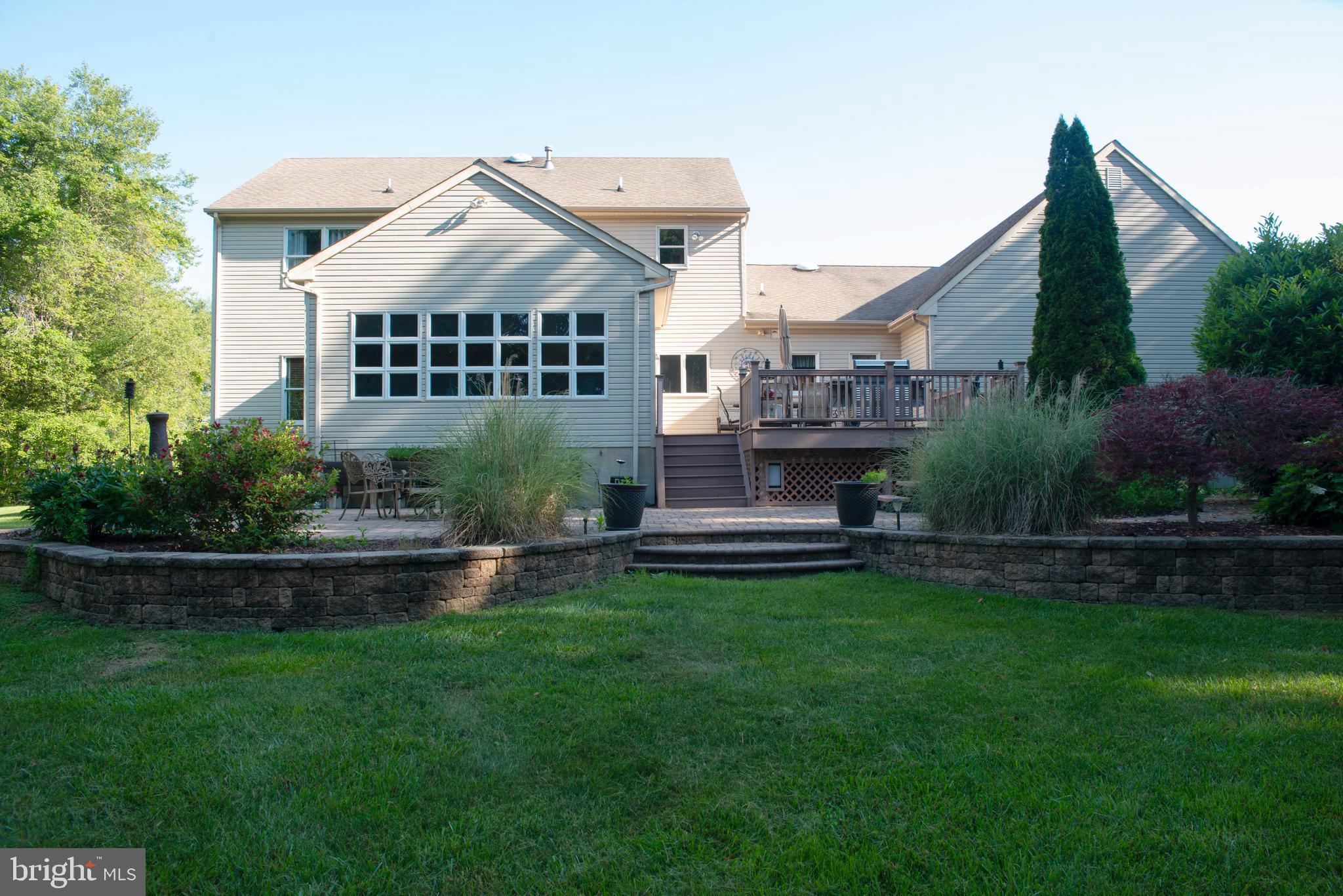73 Ellisdale Road Allentown, NJ 08501 - Photo 4 of 49 Rear of home, PRIVACY!