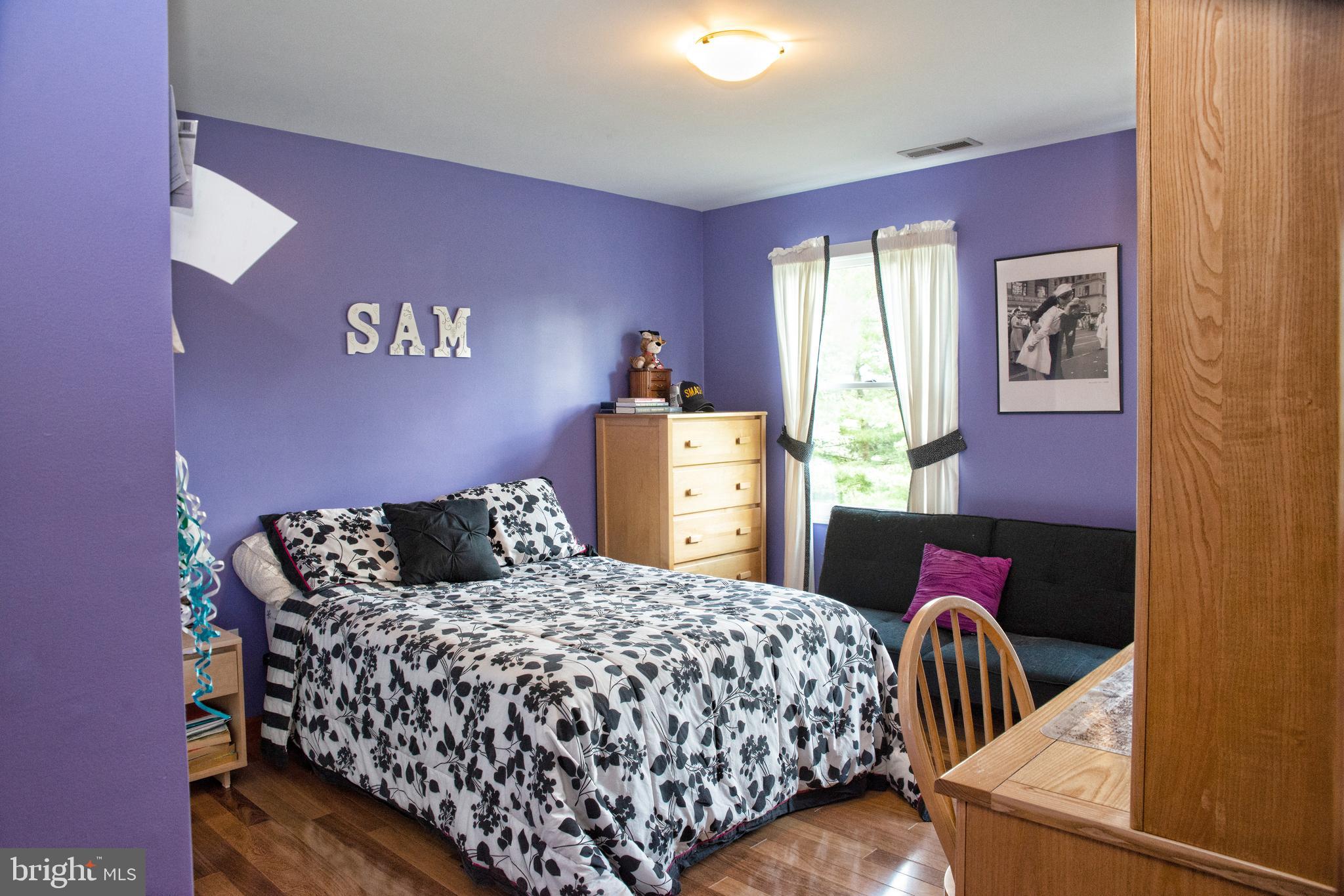 73 Ellisdale Road Allentown, NJ 08501 - Photo 40 of 49 Front corner Bedroom.